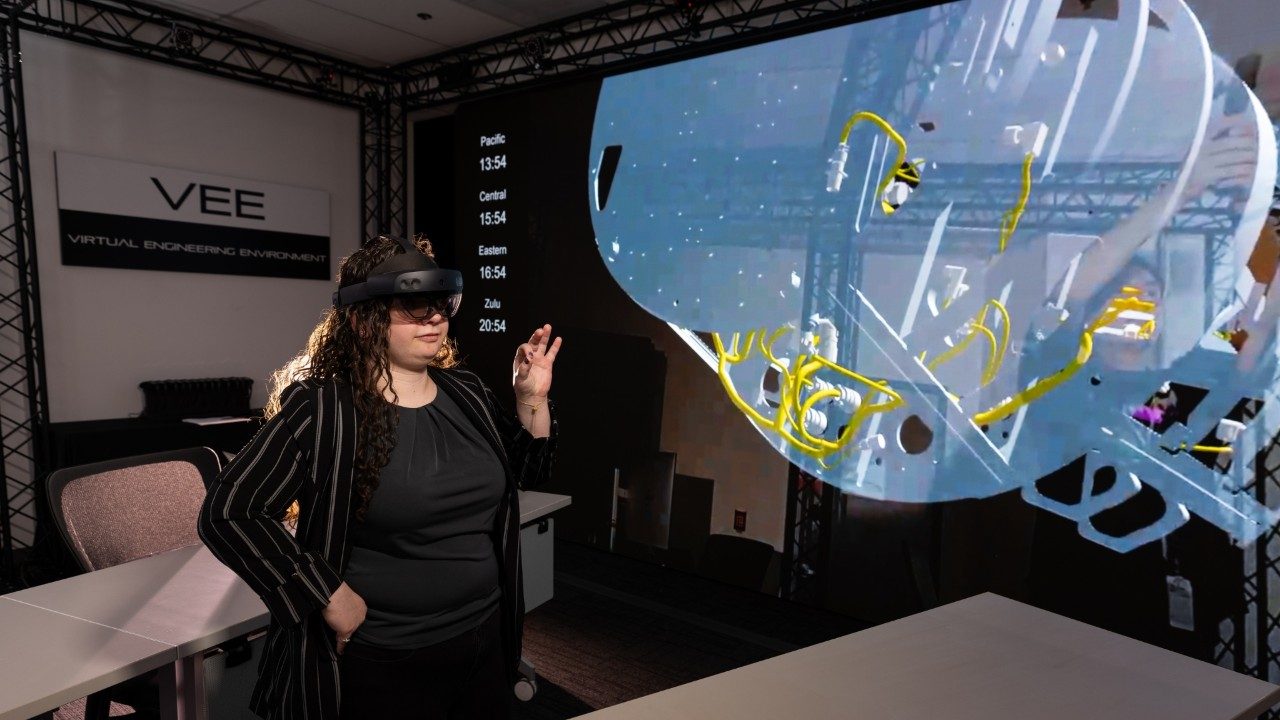 Virtual Prototyping technology demo by the Skunk Works team.