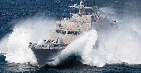 Surface combat: Naval ship LCS